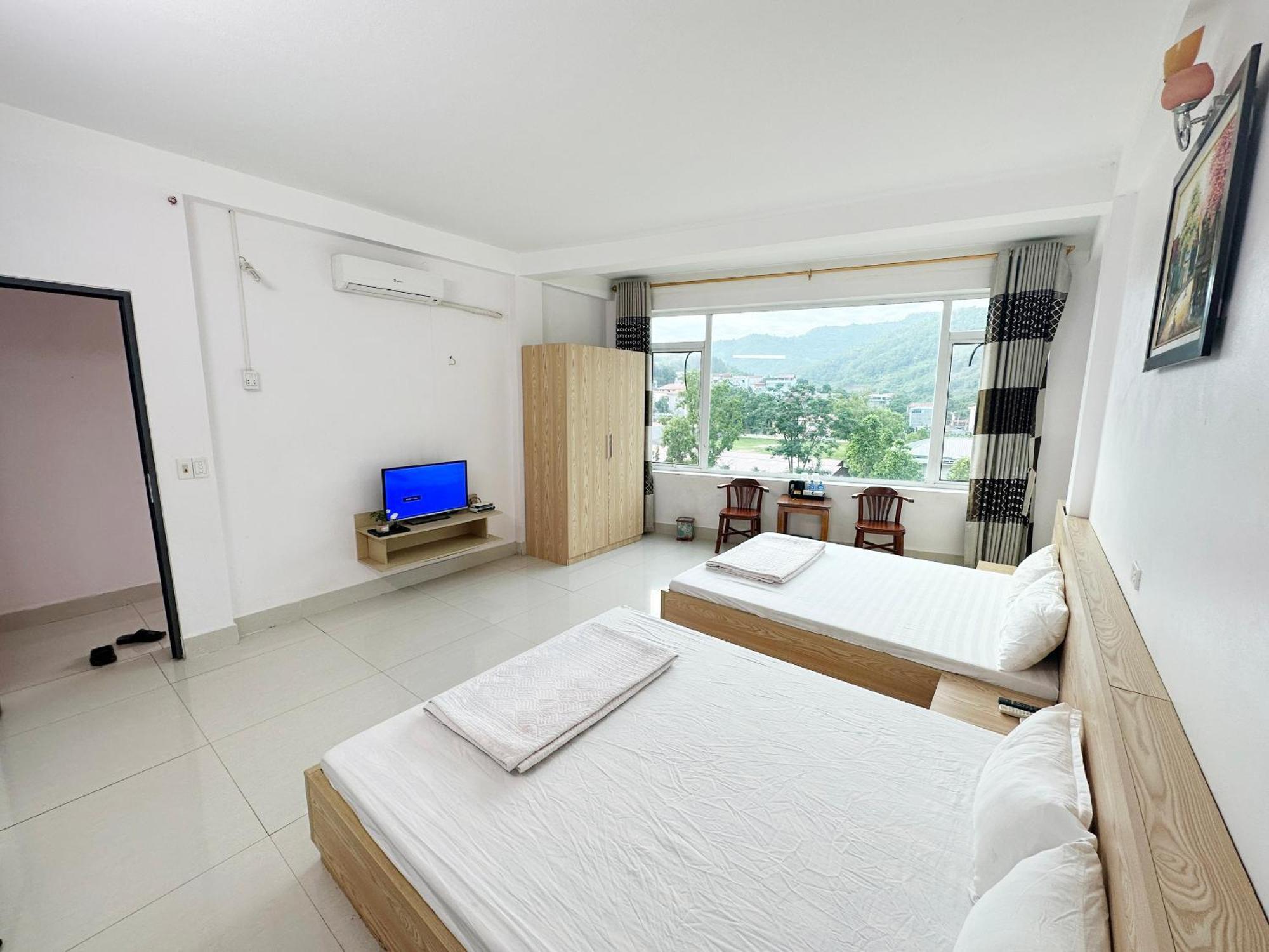 Quy Anh Hotel Bao Lac Town Luaran gambar